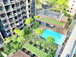 Lake Grande (D22), Condominium #584483021